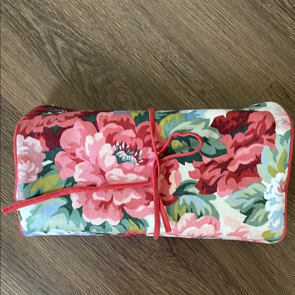 Vintage Style Roll-Up Travel Case or Organizer